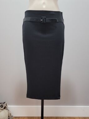 Classic Black Pencil Skirt with Black Patent Belt Sz XS